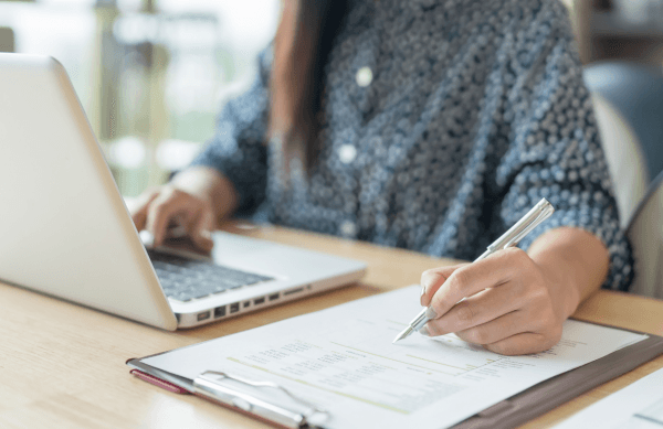 What Happens After You Accept an Offer? A Guide to Emoov Sales Progression