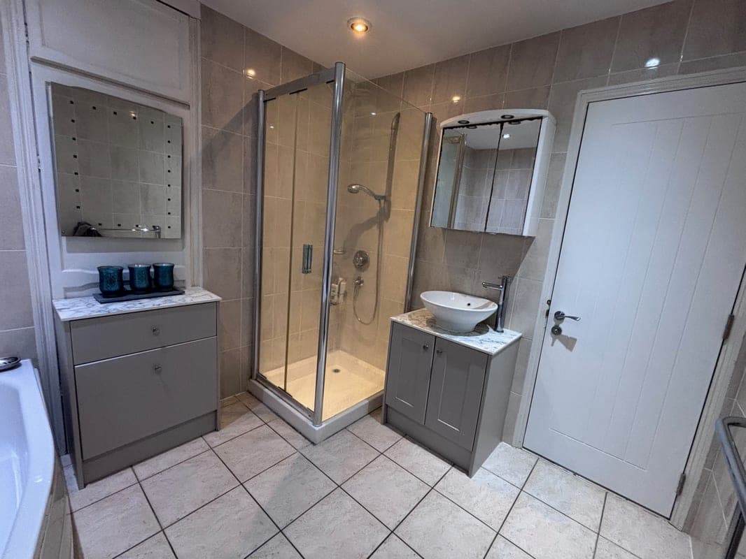 Lower Higham Road, Gravesend, DA12