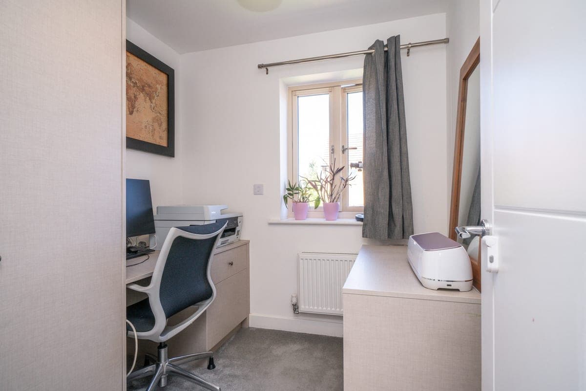 Seddon Gardens, Leighton Buzzard, LU7