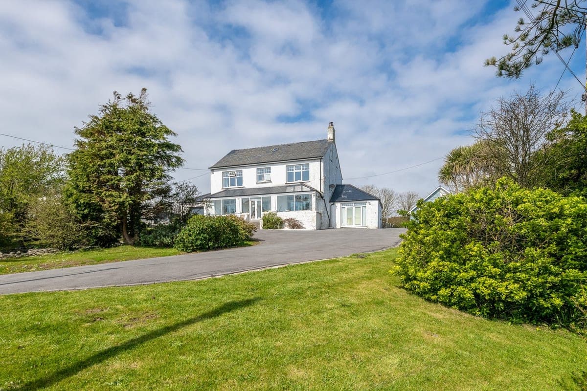 Trearddur Road, Trearddur Bay, Holyhead, LL65