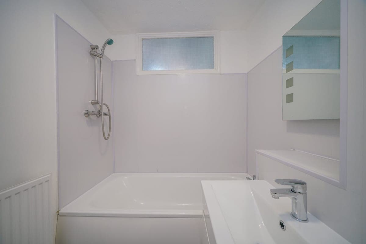 Shurland Avenue, Barnet, EN4