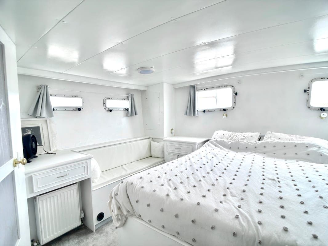 Mayfair Lady, Erith, DA8