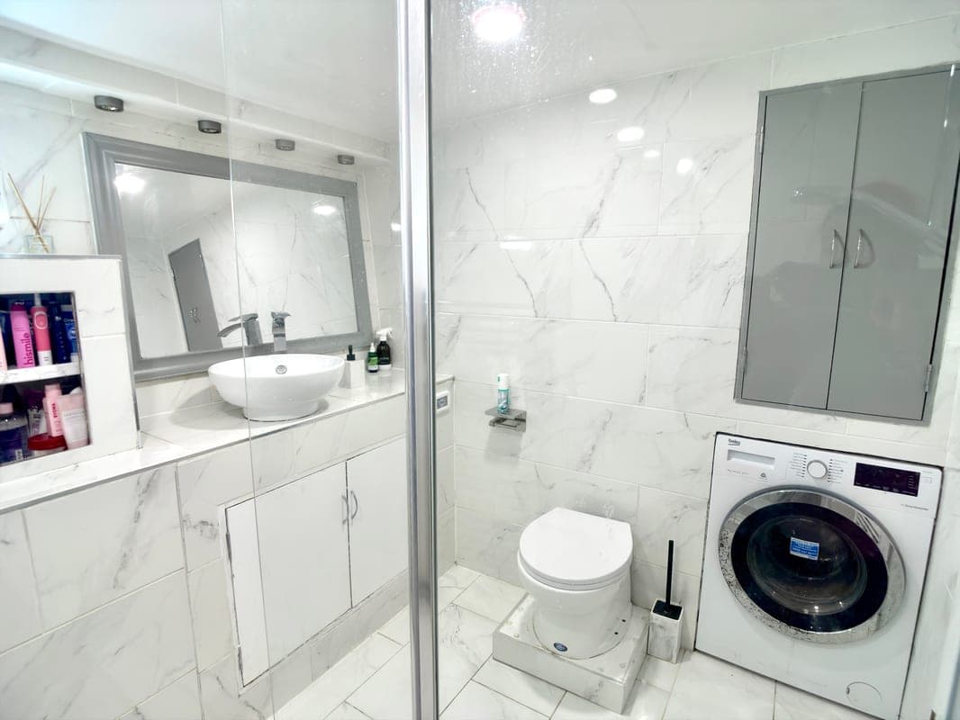 Mayfair Lady, Erith, DA8