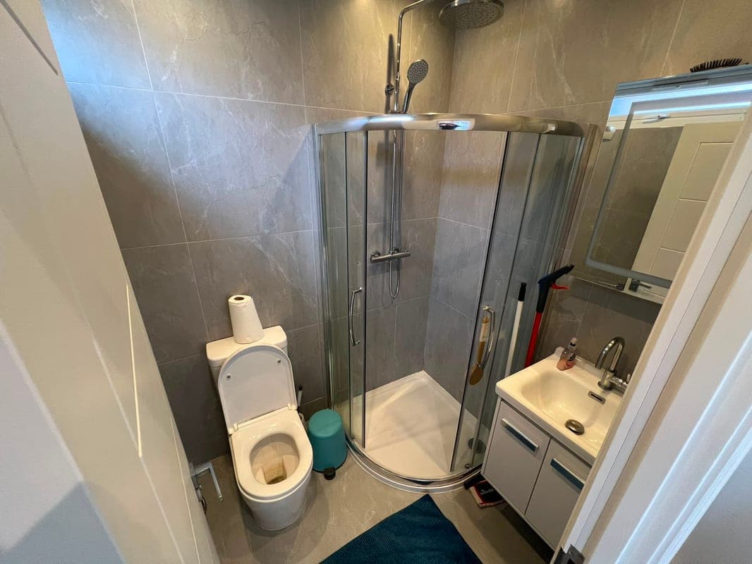 West Ridge Gardens, Greenford, UB6