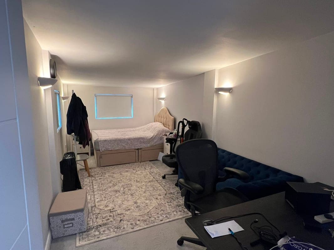 West Ridge Gardens, Greenford, UB6