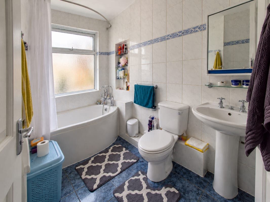 Dagmar Avenue, Wembley, HA9
