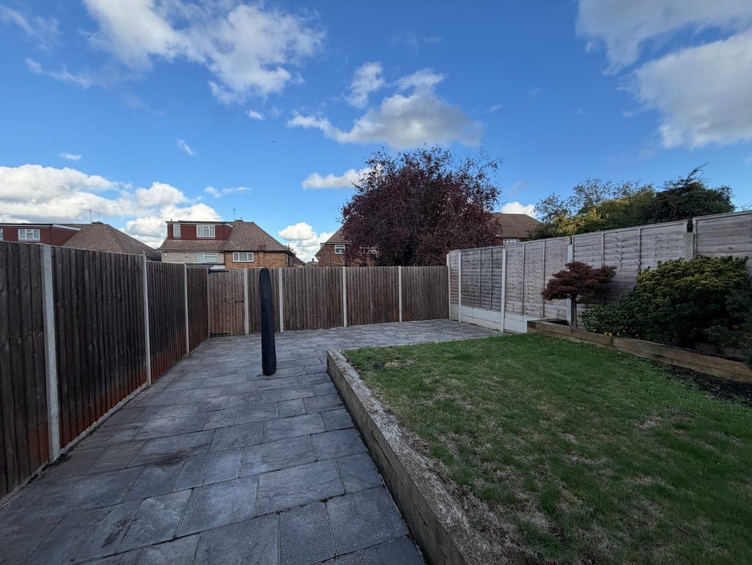 Keats Road, Welling, DA16
