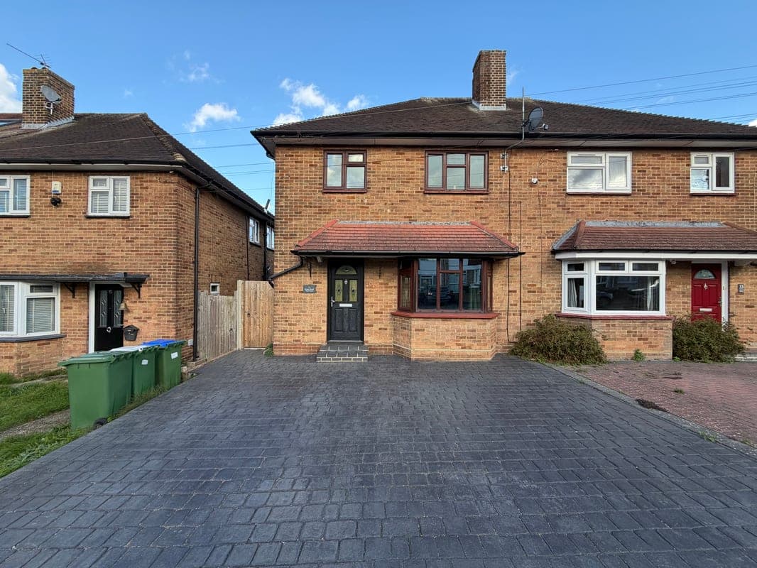 Keats Road, Welling, DA16